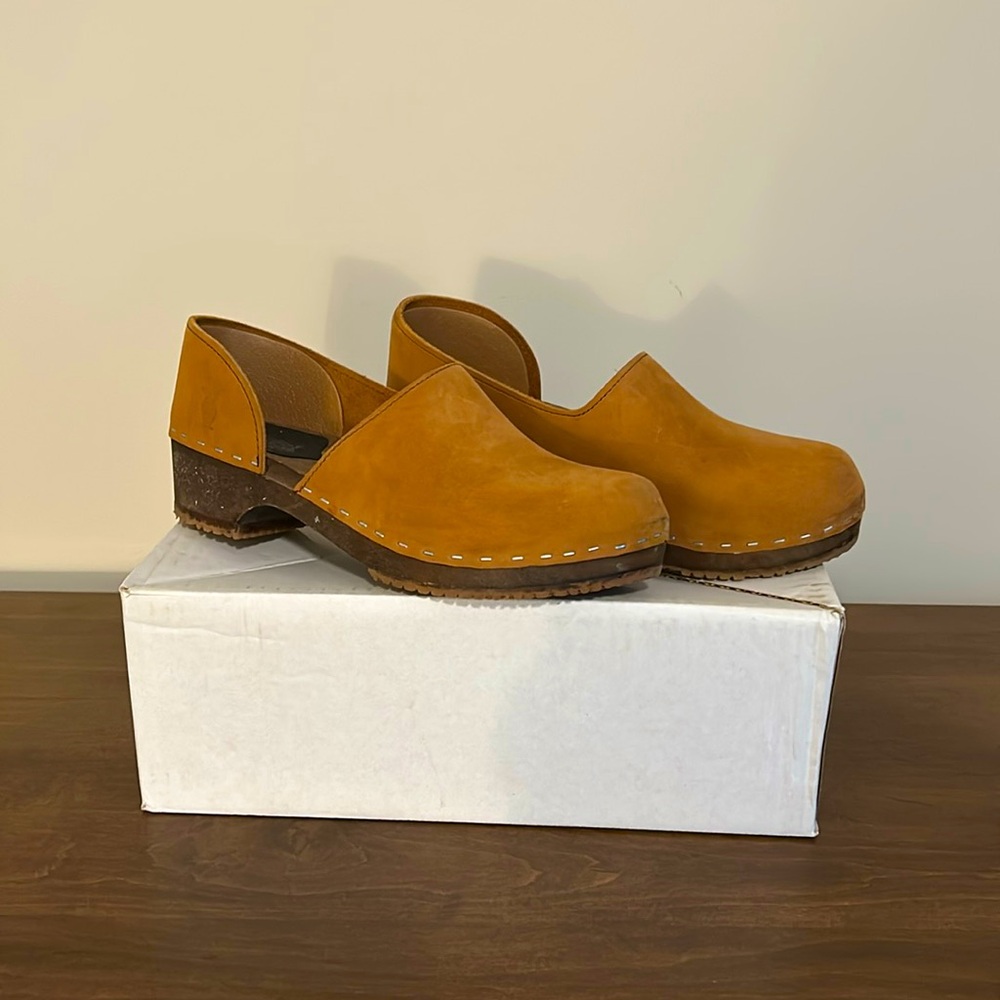 Pre-owned Sandgrens Swedish Handmade Clogs Size 38 Camel Brown
